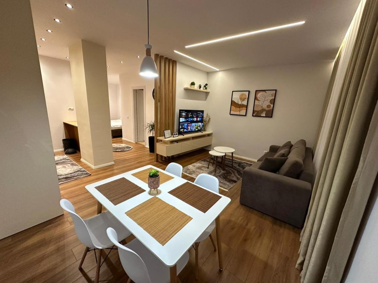 Apartamento Fa At Center 02 *